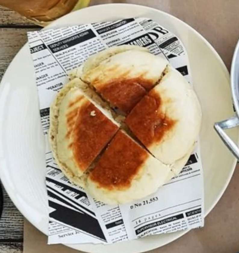 Bolo do Caco com Manteiga de Alho