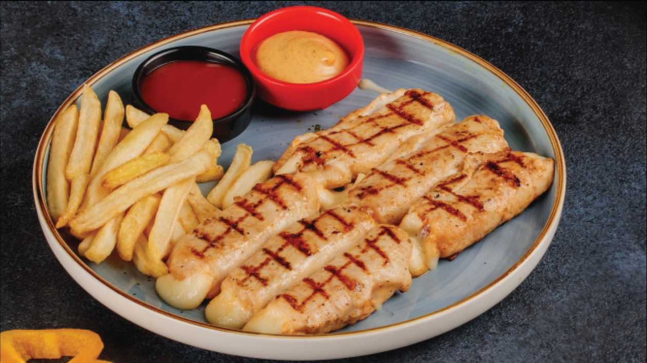 Cheesy chicken wrap