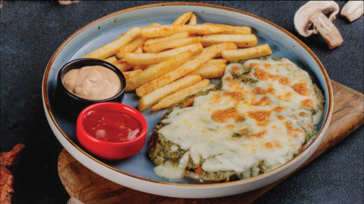 Chicken with spinach sauce