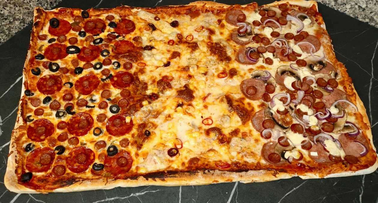 Pizza Prosciuto & funghi 2,100 gr(60/40cm)