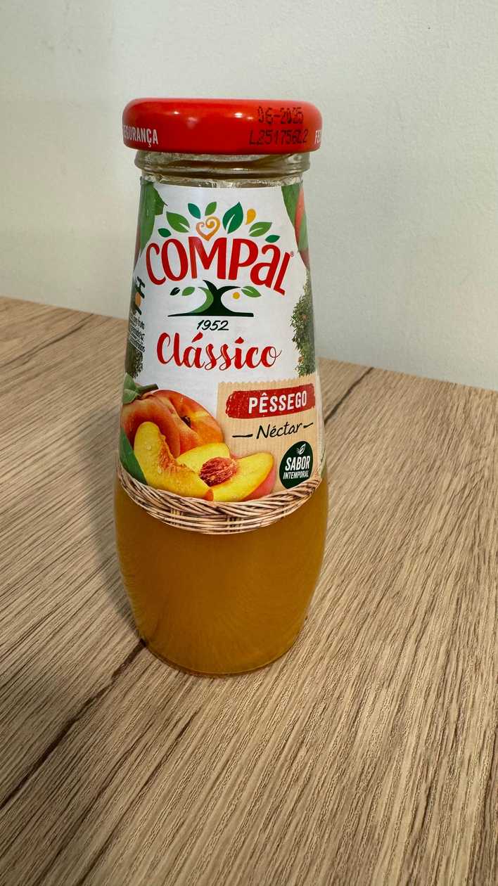 Compal Pêssego