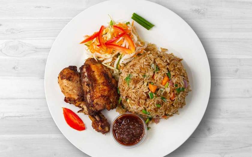 Fried rice with fried chicken