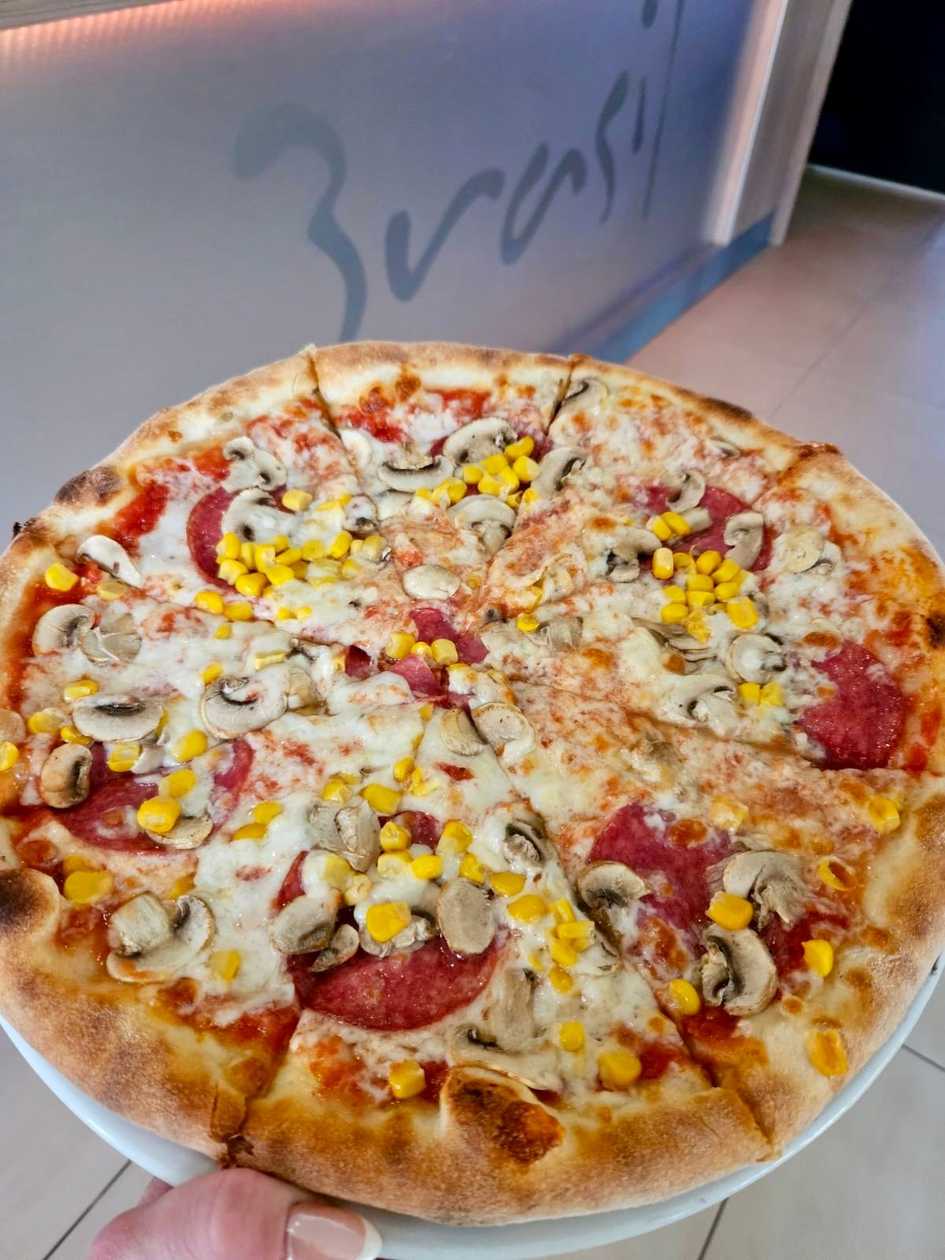 Pizza Carbonara . (450g) /1,7/