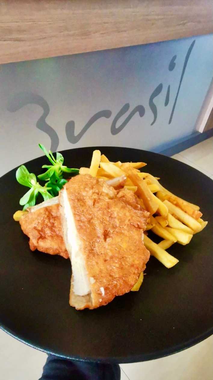 Fried pork schnitzel