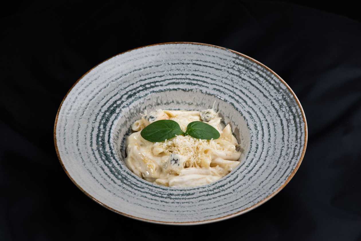 Quattro formaggi pasta