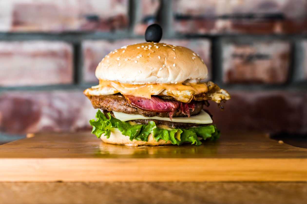 Hamburger Golem Špeciál