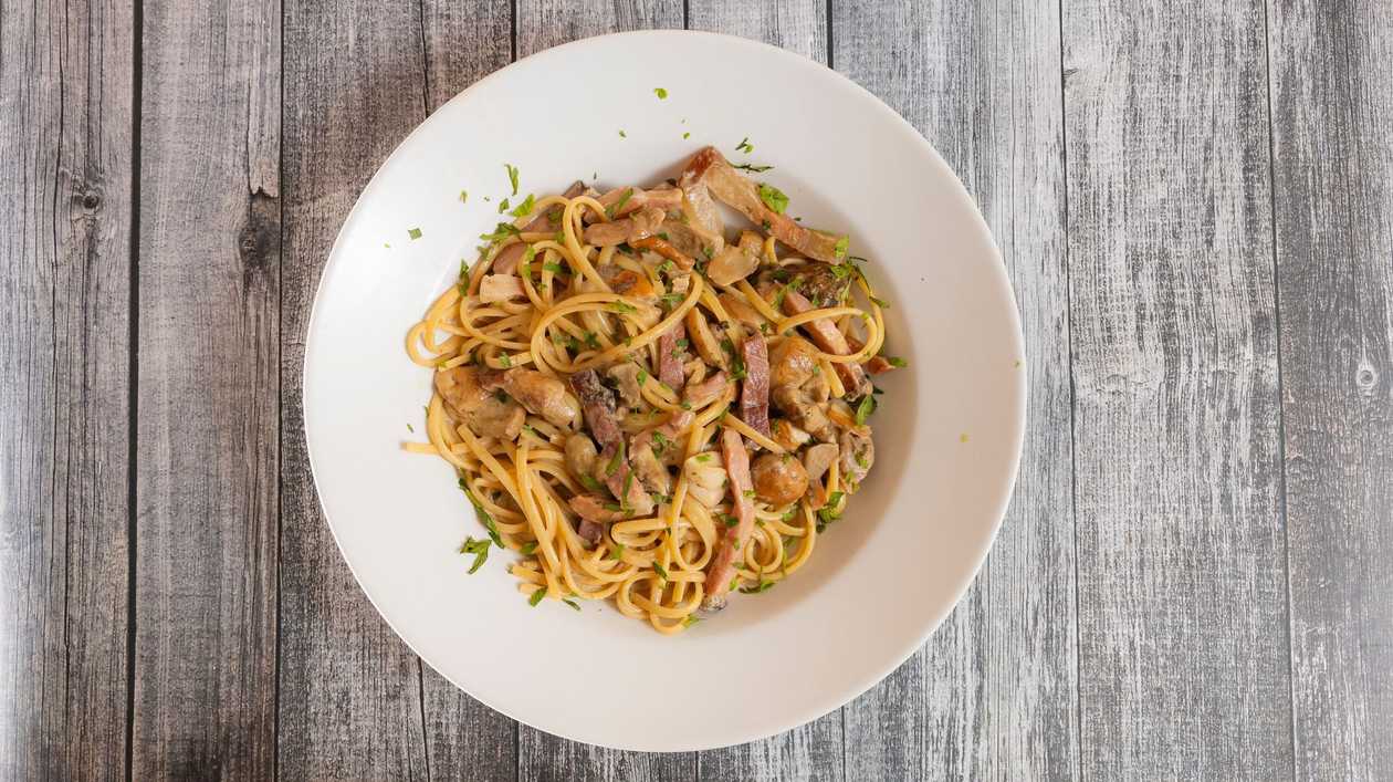 Linguine Porcini & Speck