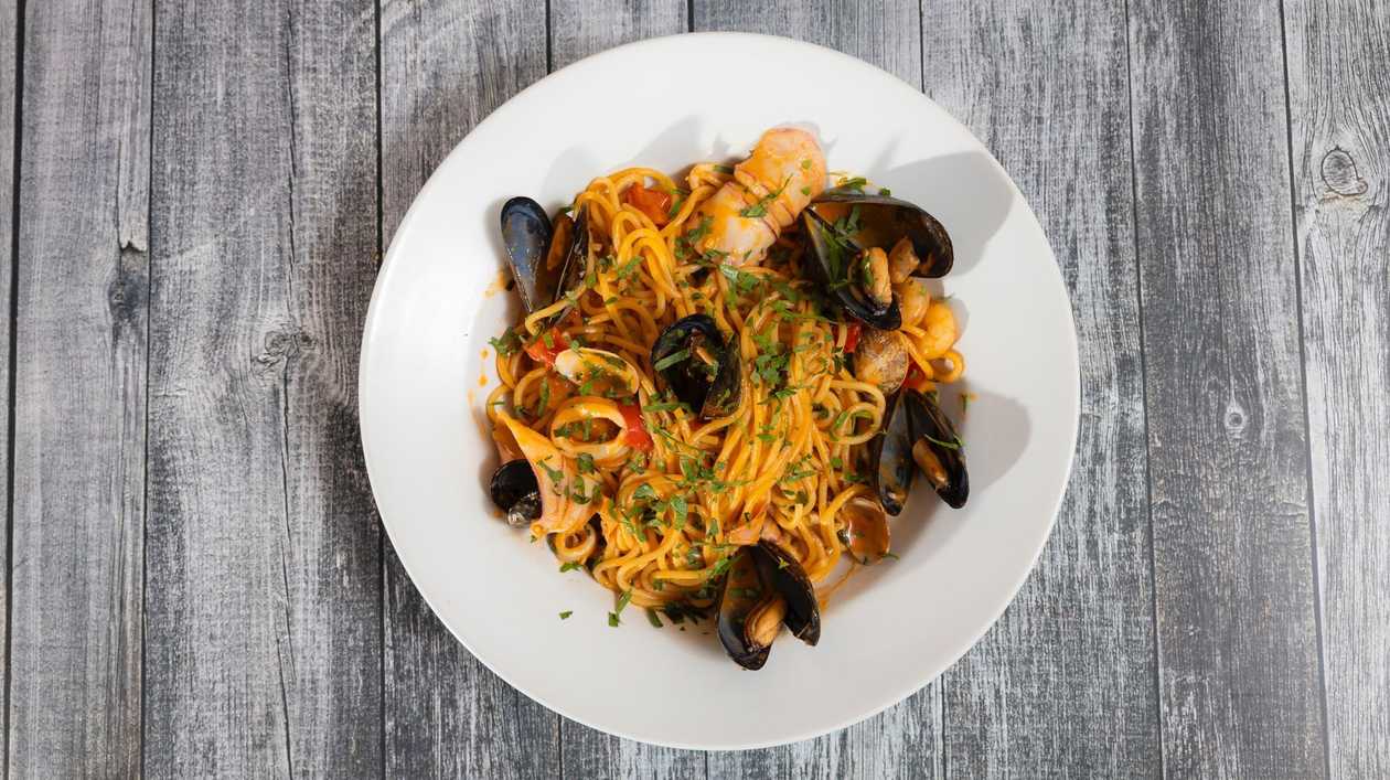 Spaghetti Al Frutti Di Mare
