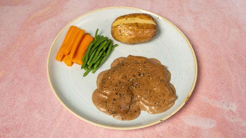 Creamy Pepper Grilled Chicken Fillet