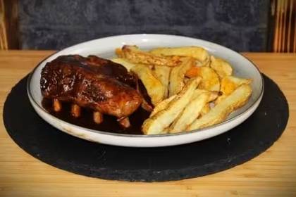 The Captain's ribs meal