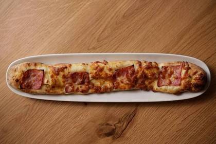 Garlic Pizza with Bacon