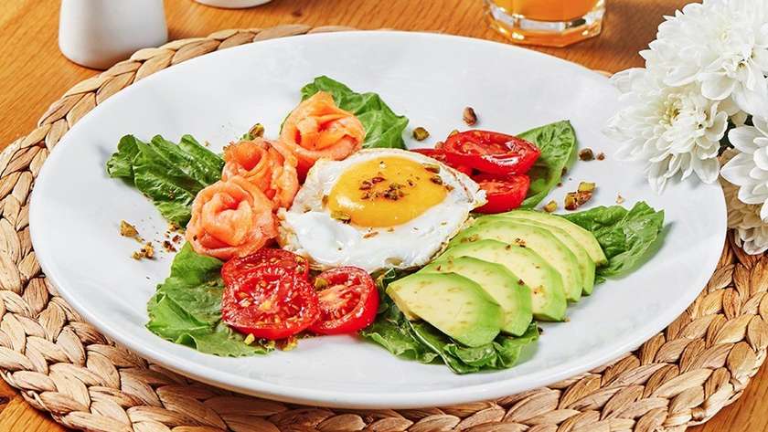 Salmon and avocado breakfast