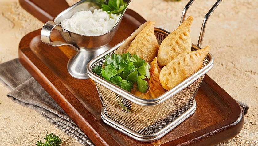 Deep-fried dumplings