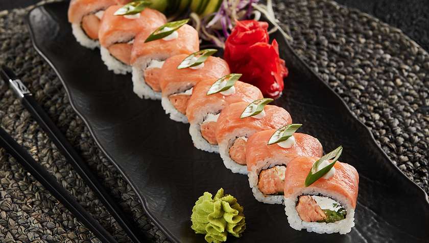Kunsey salmon Roll