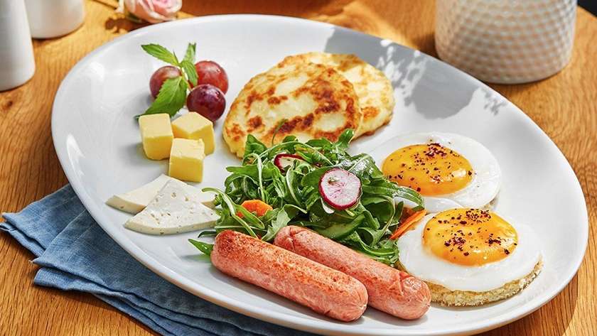Breakfast for two