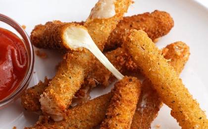 Mozzarella sticks