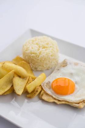Menu Infantil Prato com Bebida