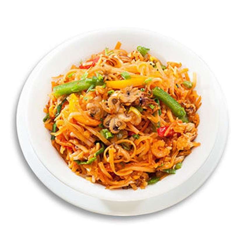121. Rice noodles with chili and seafood