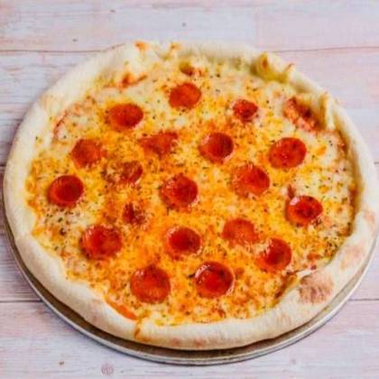 Pizza de Pepperoni Classica