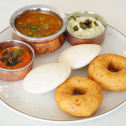 Idli Vada