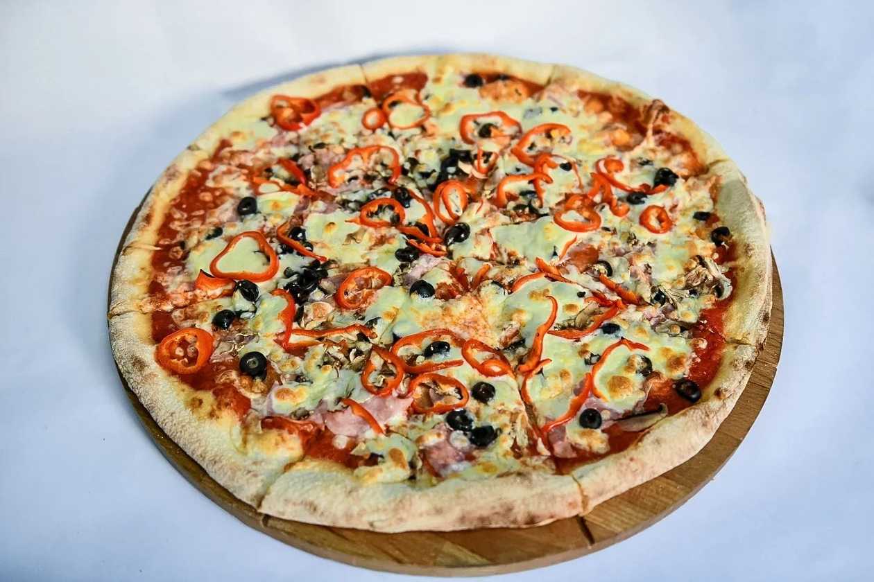 Capricciosa pizza 45cm