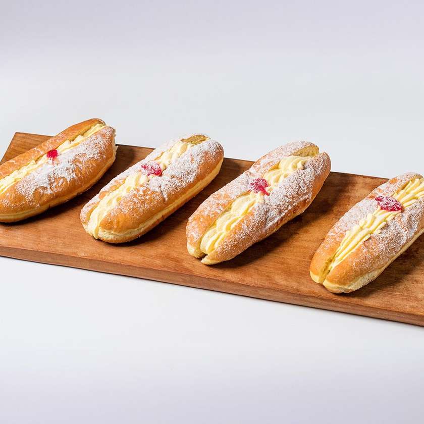 Cream Bziezen Doughnuts Pack