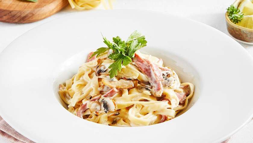 Ham and Mushroom Fettuccine