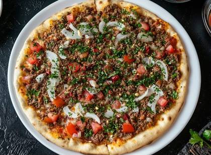 Tradycyjny Lahmacun