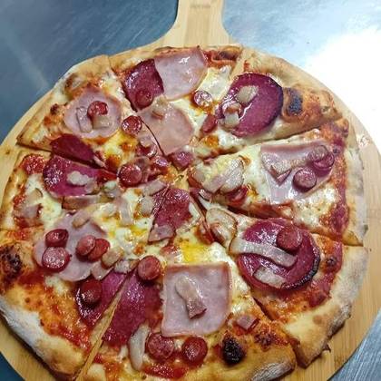 Pizza capriciosa