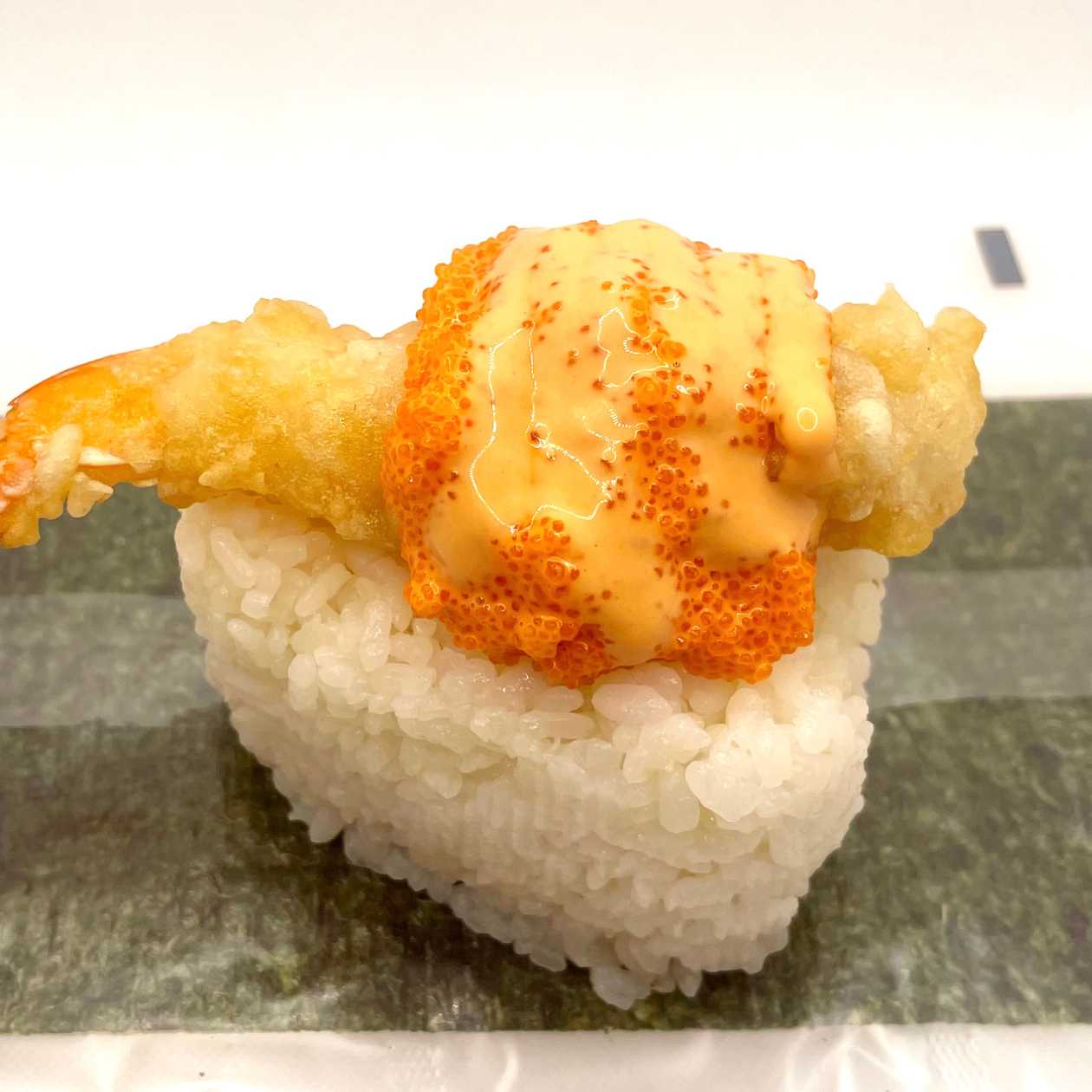 Onigiri Tobiko Mayo Ebi Tempura