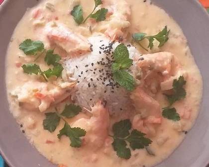 Bobó de Peixe e Camarão com Arroz Perfumado