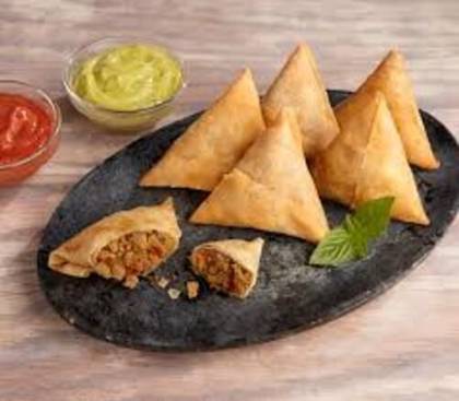 Beef or Chicken Samosas