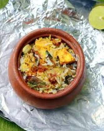 Matka Veg Biryani