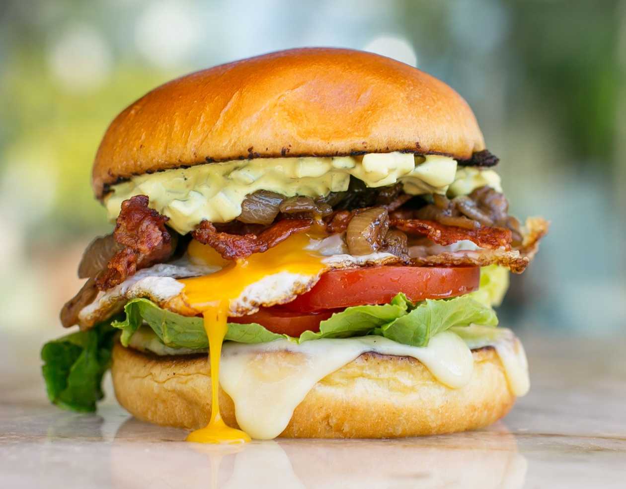Bacon Egg Burger