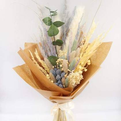 Bouquet Beige and Blue for Vase № 76