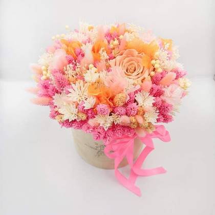 Flowerbox Pink-White with Eternal Rose № 58