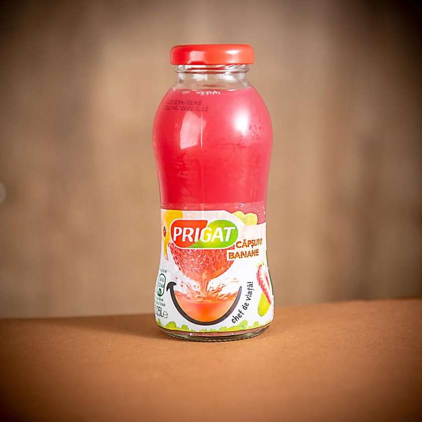 Prigat 100% de căpșuni și banane
