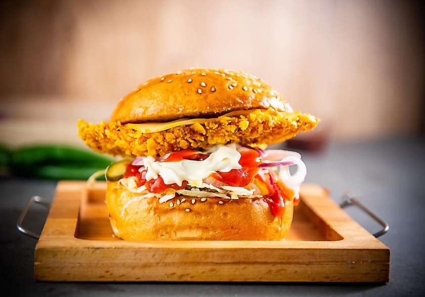Mini crispy chicken burger