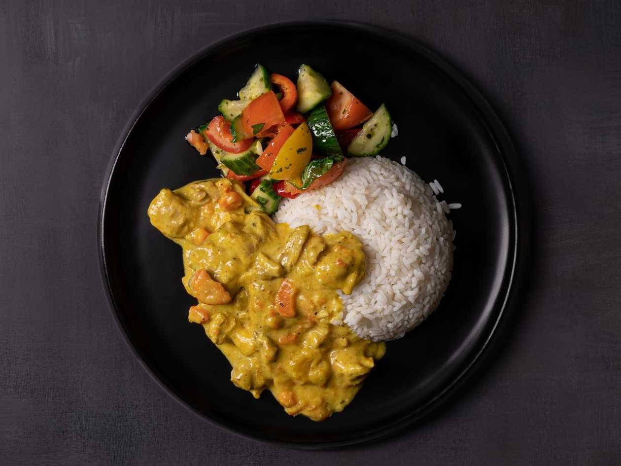 Chicken in Cheese Sauce with Soup or Dessert