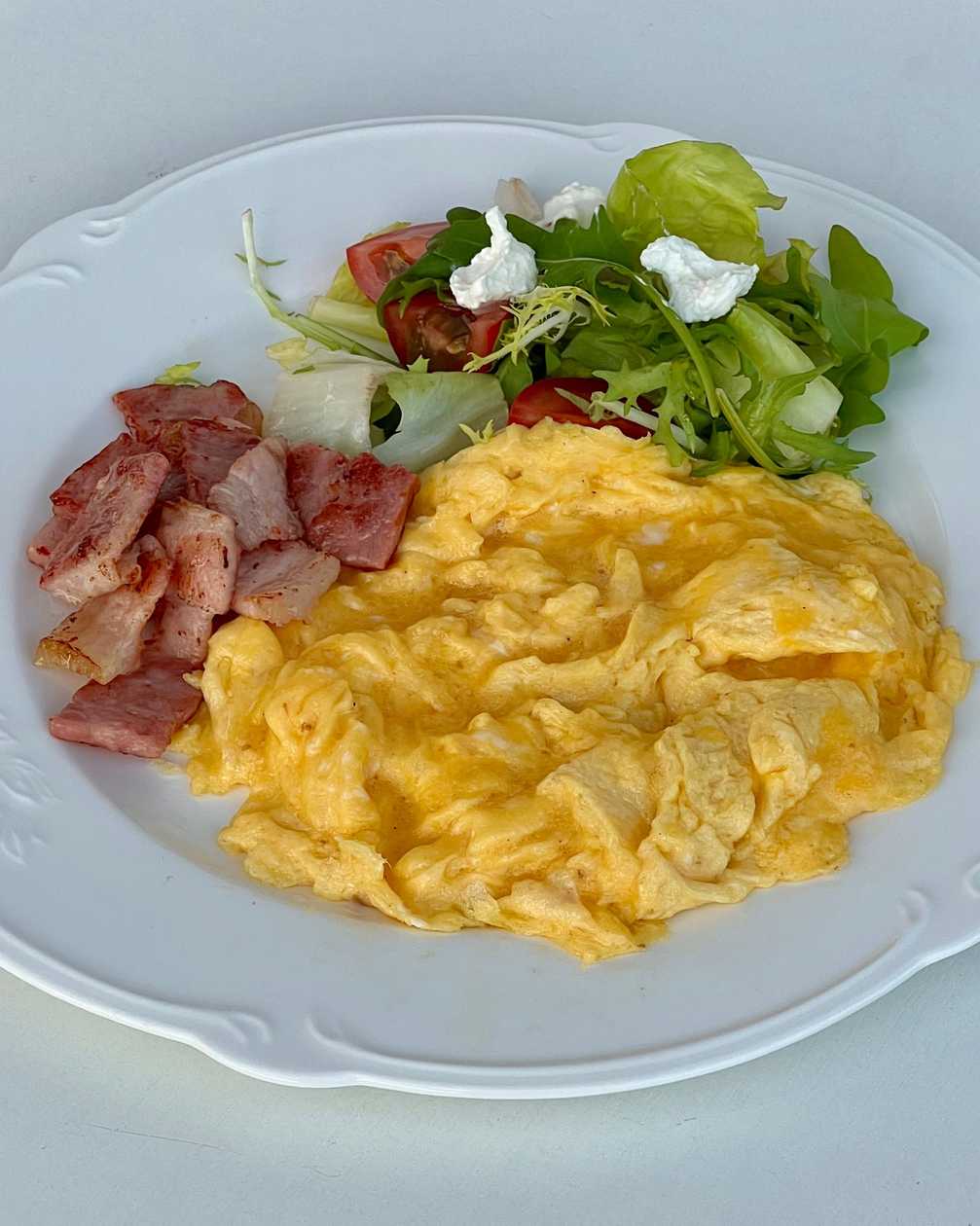 Скрембл з беконом