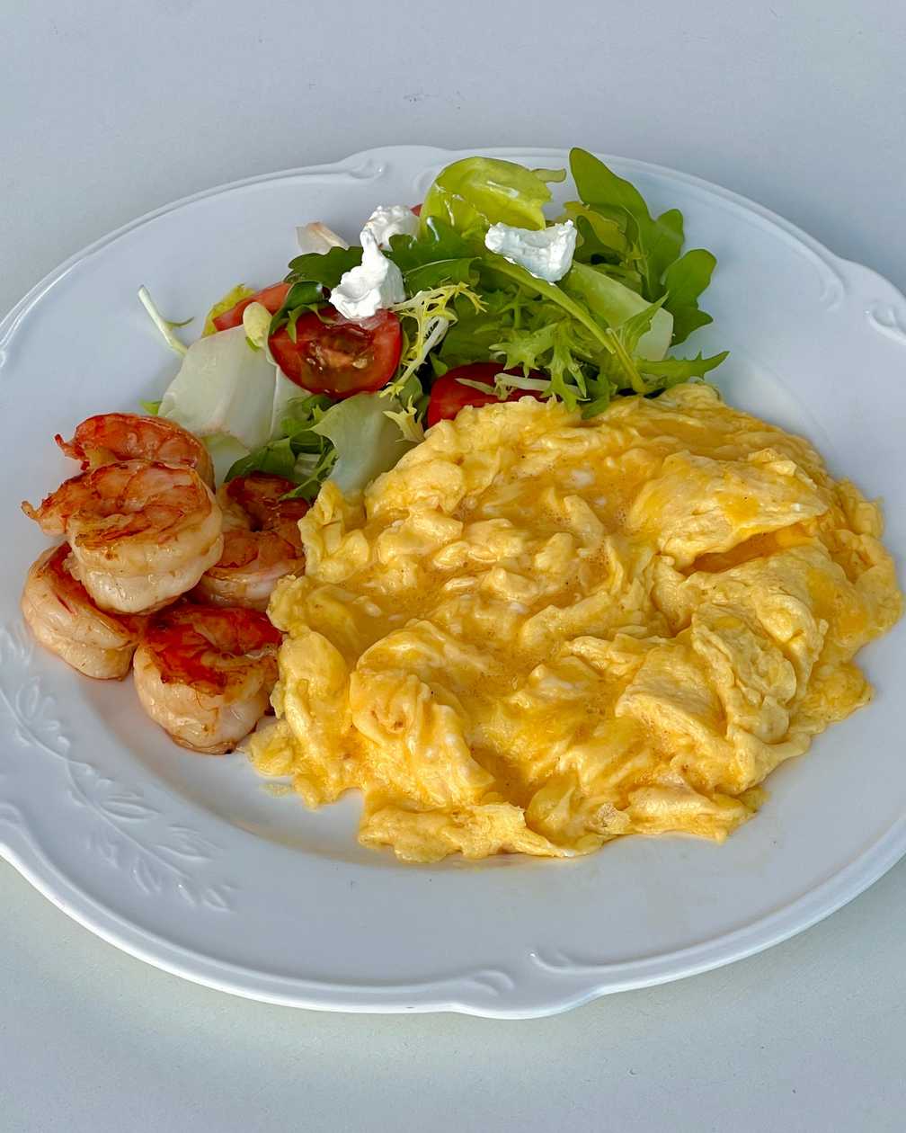 Скрембл із креветками