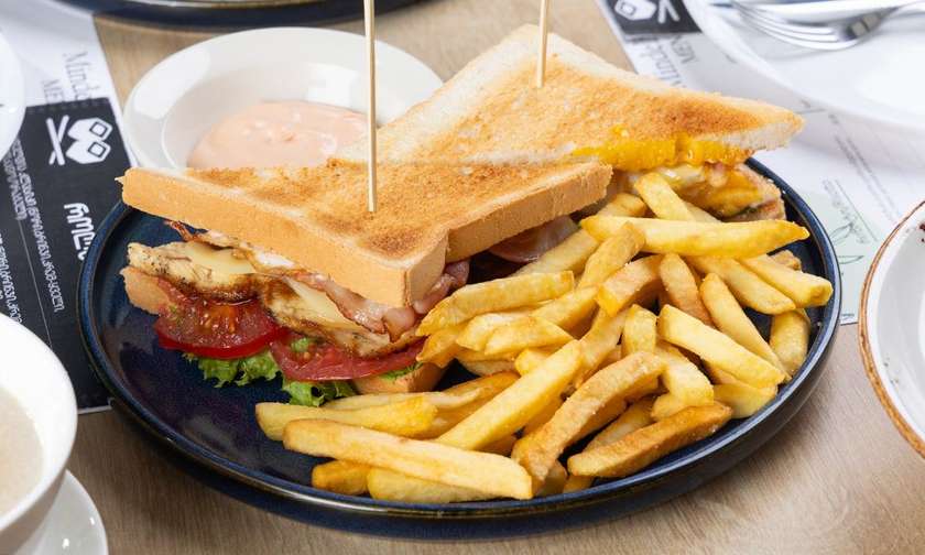 Club Sandwich With Salmon