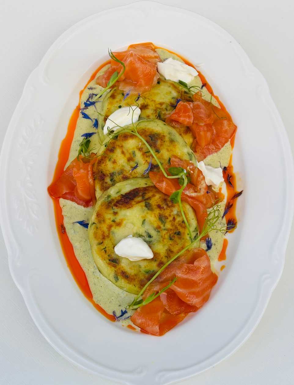 Сирники зі шпинатом і лососем