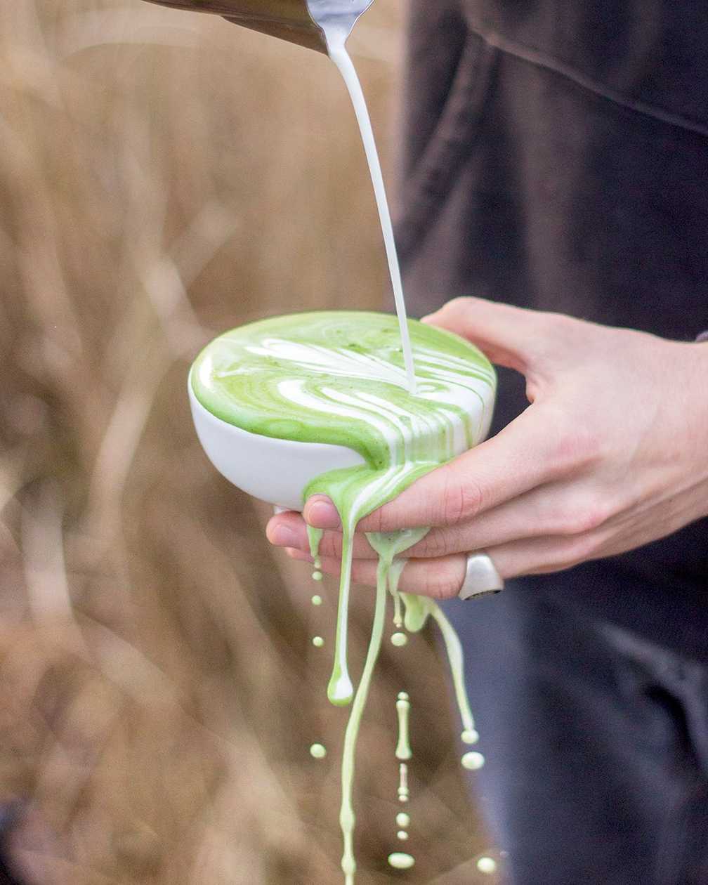Matcha Latte with Almond & Spelt Milk