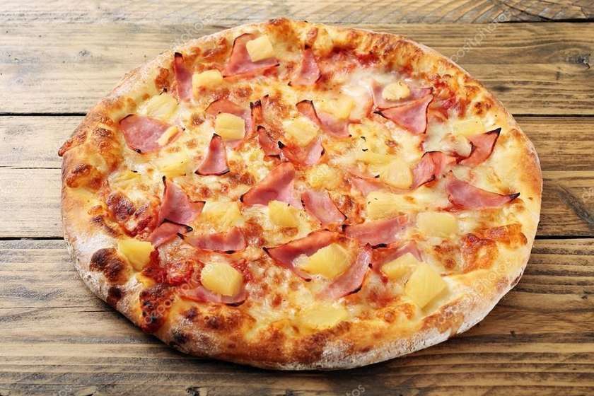 2 for 1 Hawaiian Pizza with Bacon