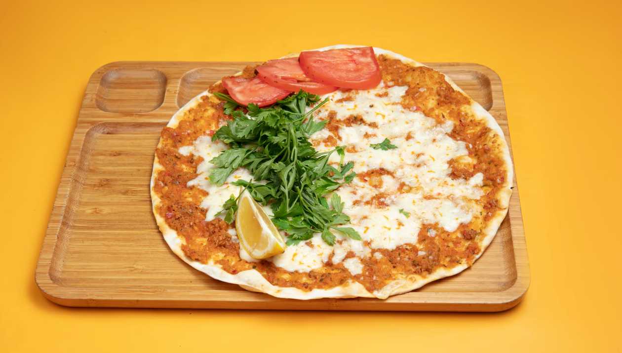 Qarışıq Lahmacun