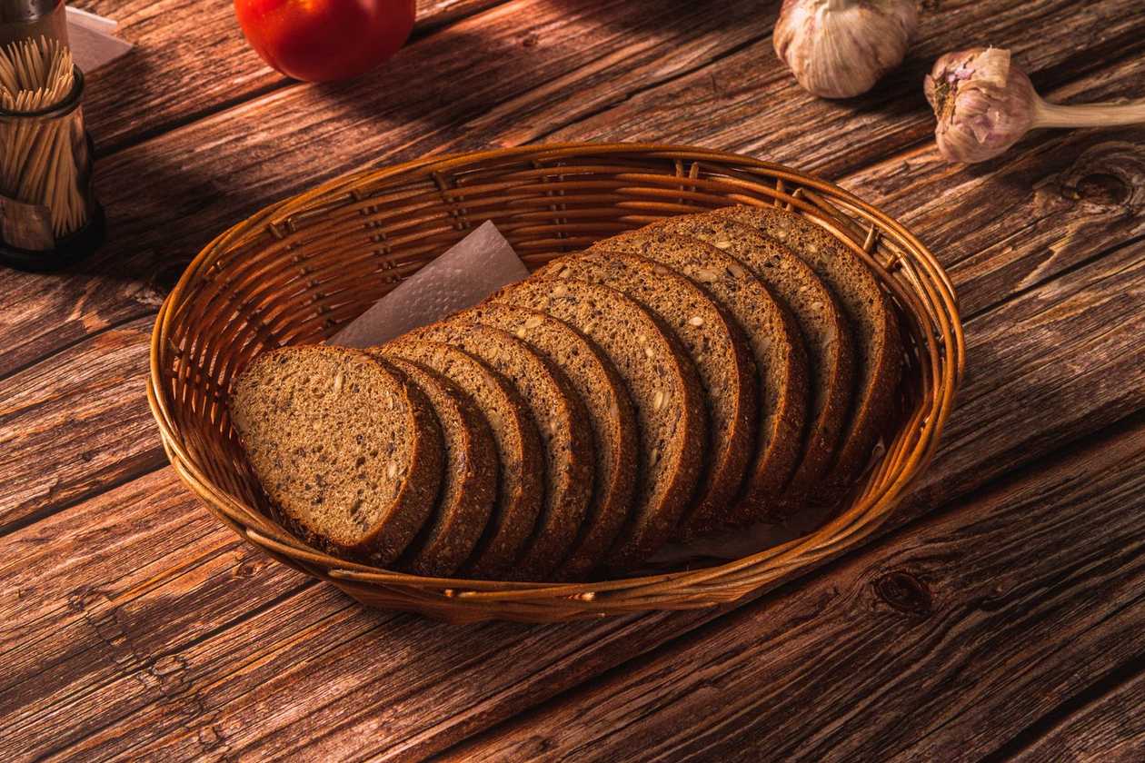 Bread (1 pc.)