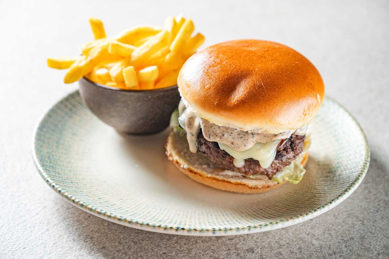 Alma Angus Beef Burger