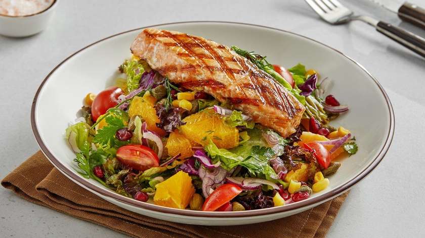 Portağallı Somon balıqlı salat