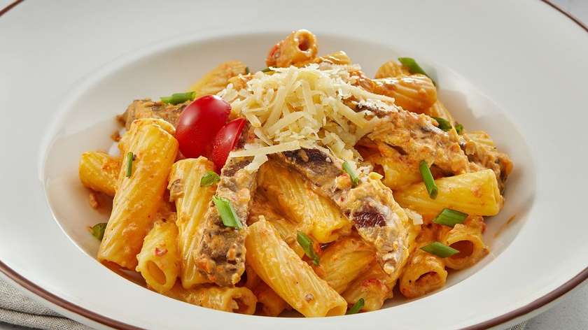 Rigattoni beef Arabiatta